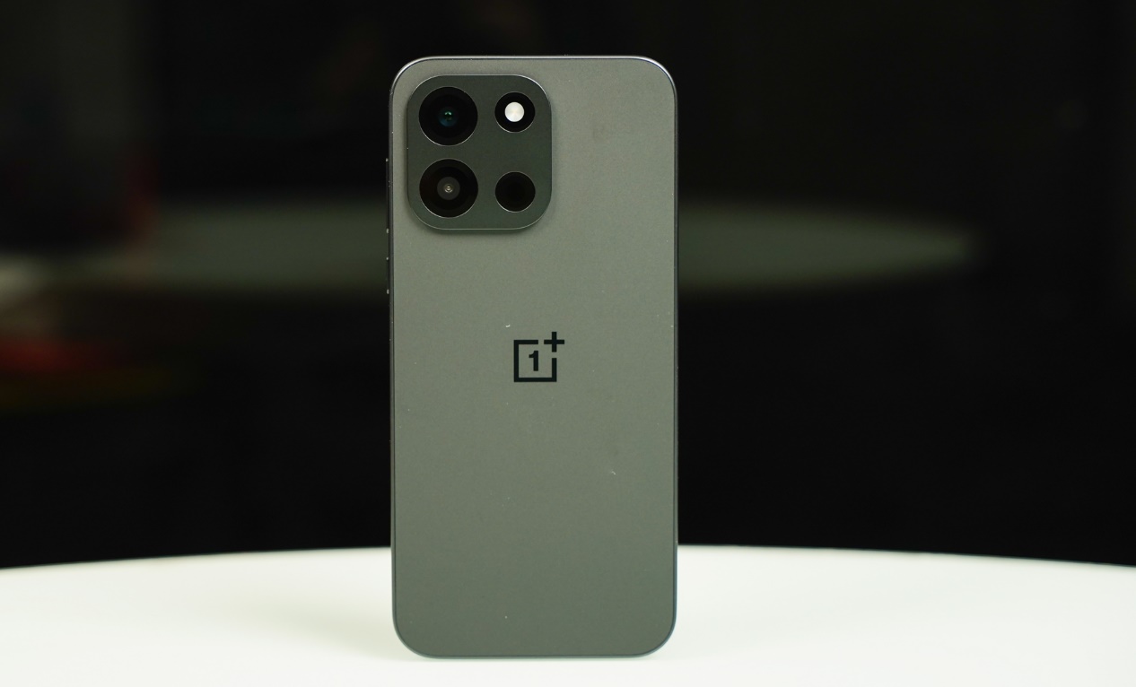 一加 Turbo 6开箱图赏：果味十足的另类小清新Turbo