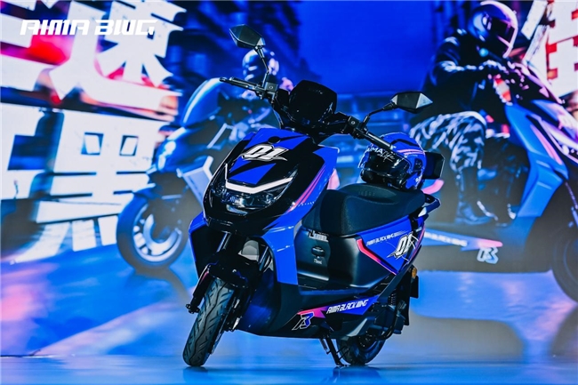 爱玛极速运动线品类品牌 爱玛黑翼今日正式发布!(图4) 爱玛极速运动线品类品牌 爱玛黑翼今日正式发布!(图4)