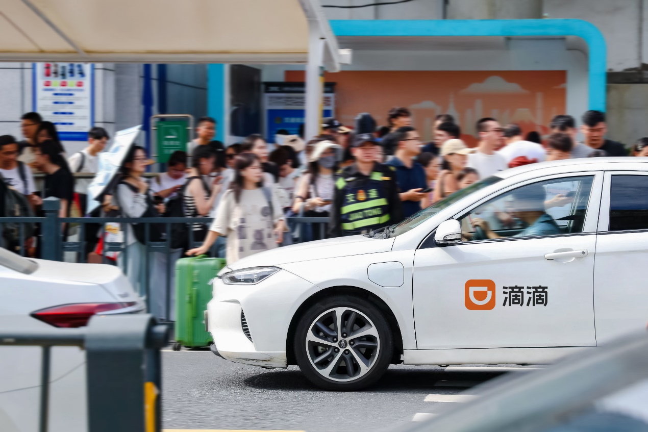 端午“六一”双节驱动 假期滴滴打车需求同比上涨31%